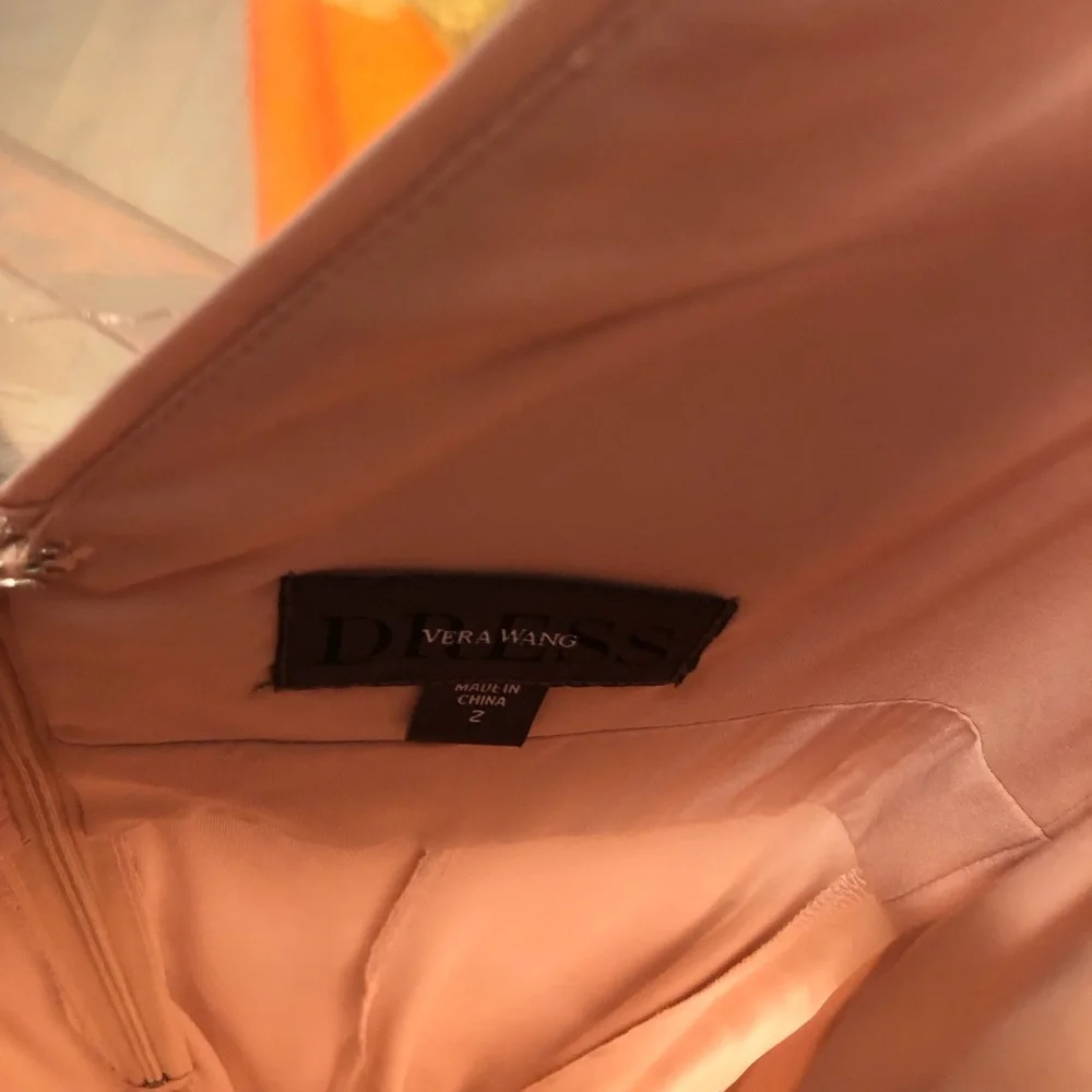 VERA WANG Women’s Sequin Bodice Blush Gown w Elegant Draped Back (Small) (2) - Picture 7 of 7